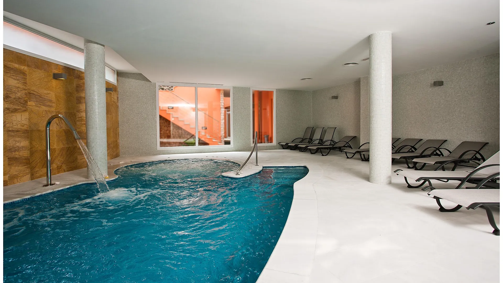 Sagitario Playa Hotel Cala Blanca  Feriested